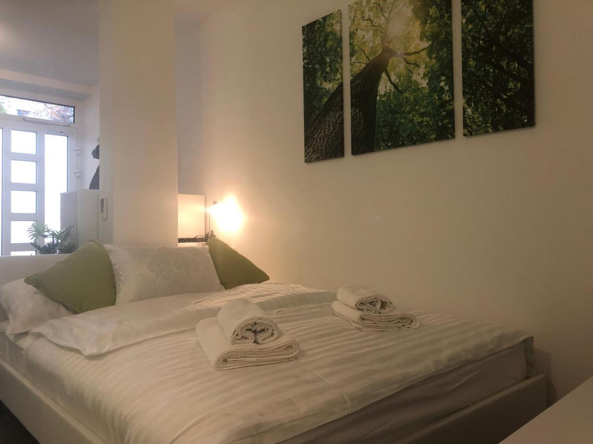 Luxury Central Studio Under The Castle Apartment Ljubljana Luaran gambar